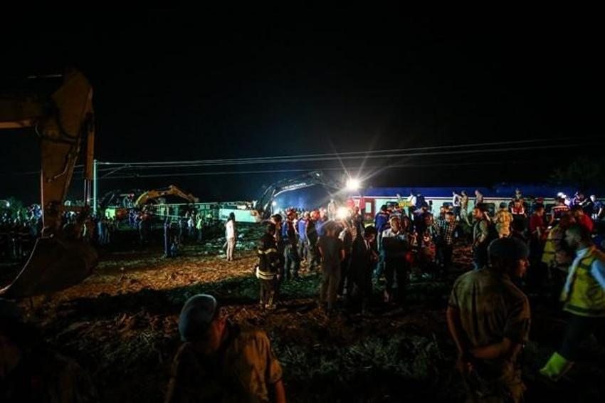 Tekirdağ'da tren faciası!