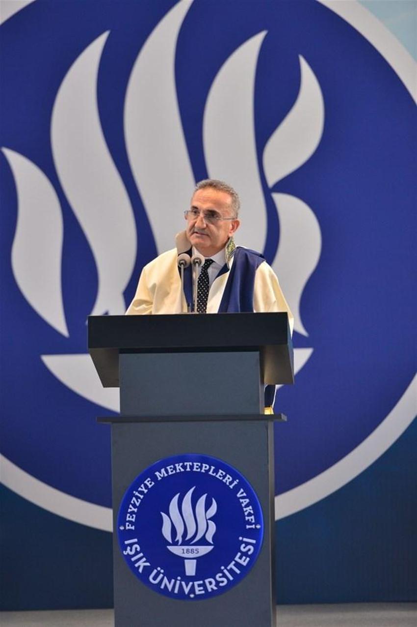 Işık Üniversitesi’nde on bininci mezun coşkusu