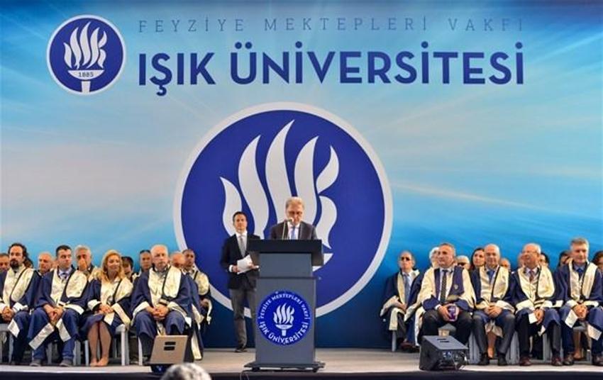 Işık Üniversitesi’nde on bininci mezun coşkusu