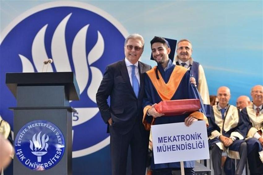 Işık Üniversitesi’nde on bininci mezun coşkusu