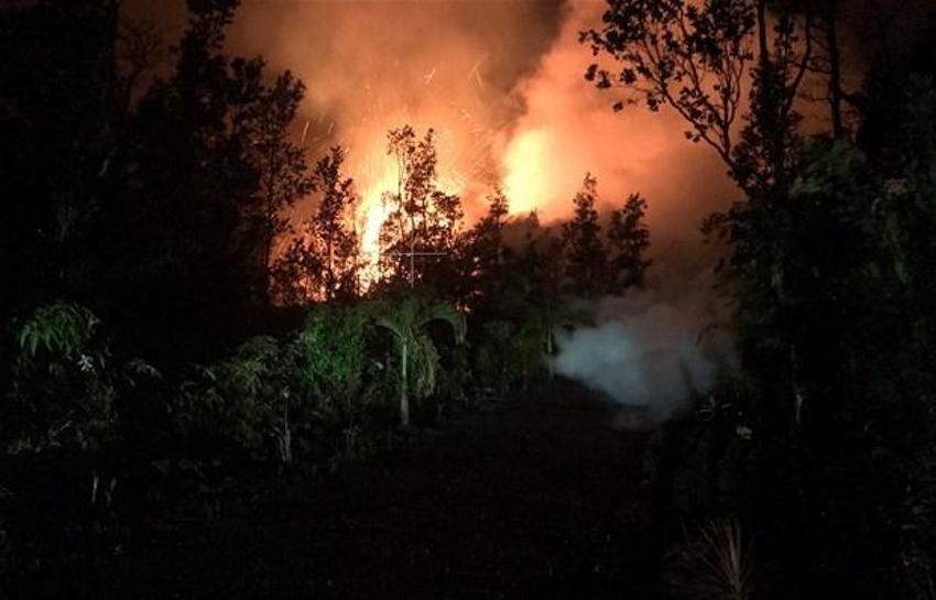 Hawaii'de Kilauea Yanardağı faaliyete geçti! Dehşete düşüren kareler