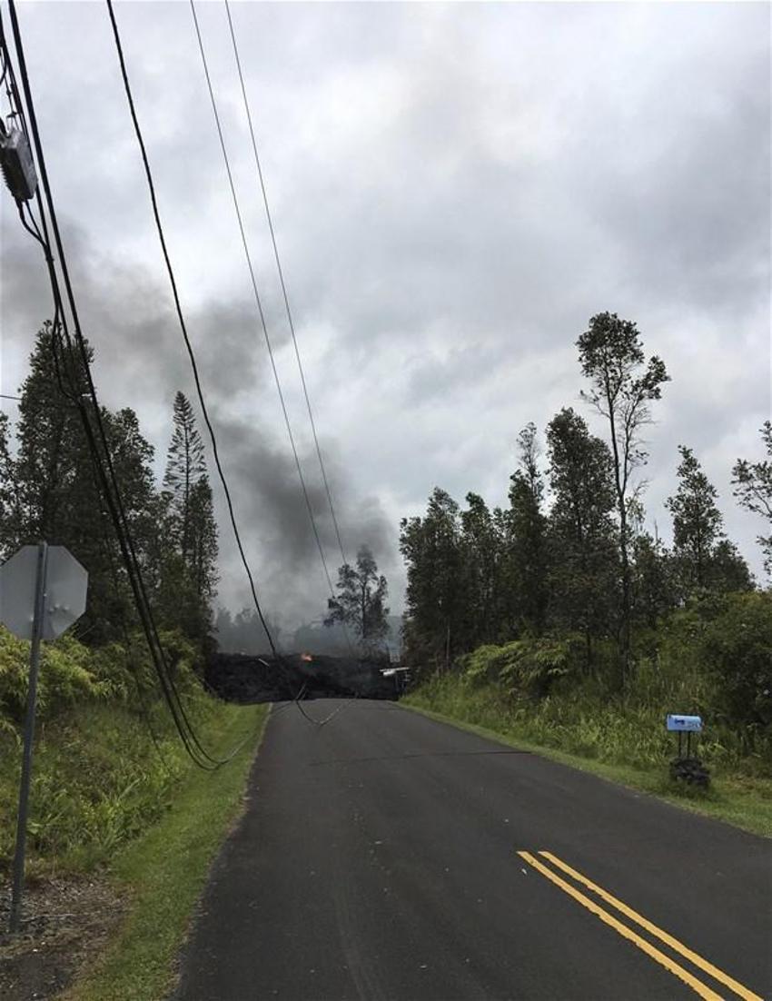 Hawaii'de Kilauea Yanardağı faaliyete geçti! Dehşete düşüren kareler
