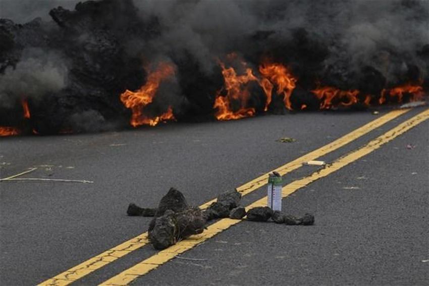Hawaii'de Kilauea Yanardağı faaliyete geçti! Dehşete düşüren kareler