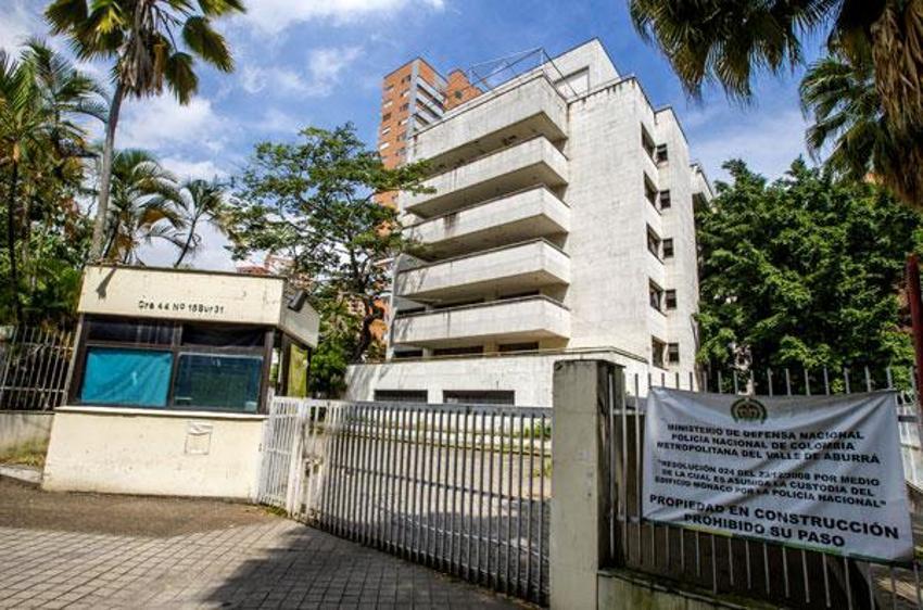 Pablo Escobar'ın kalesi yıkılıyor