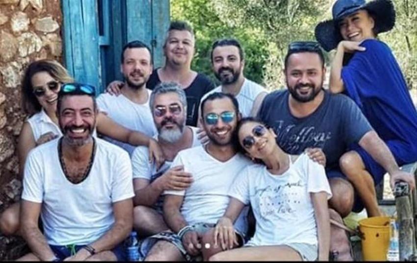 Ünlüler İstanbul'dan tasını tarağını toplayıp kaçıyor! Usta oyuncu, 'Ailem ve benim için en doğru karar' diyerek duyurdu