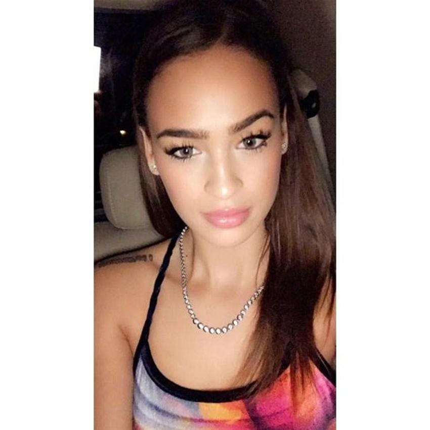 Lewis Hamilton için şok iddia: Üçlü ilişki istedi!