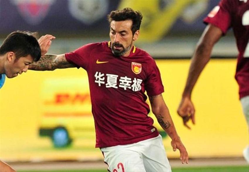 Transferde son dakika! Lavezzi bombası...
