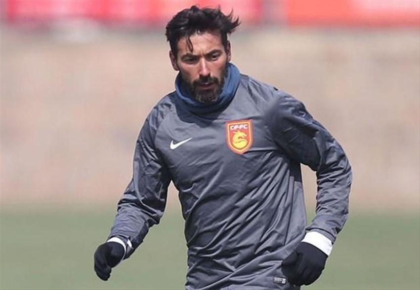 Transferde son dakika! Lavezzi bombası...