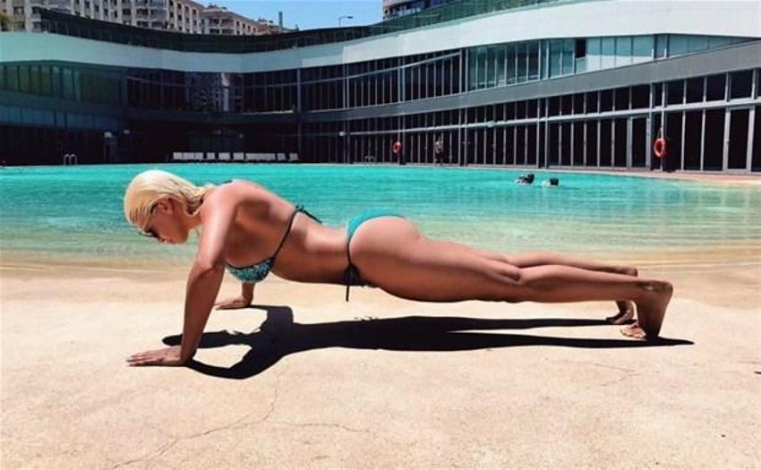 İşte Halloween Jelena Karleusa