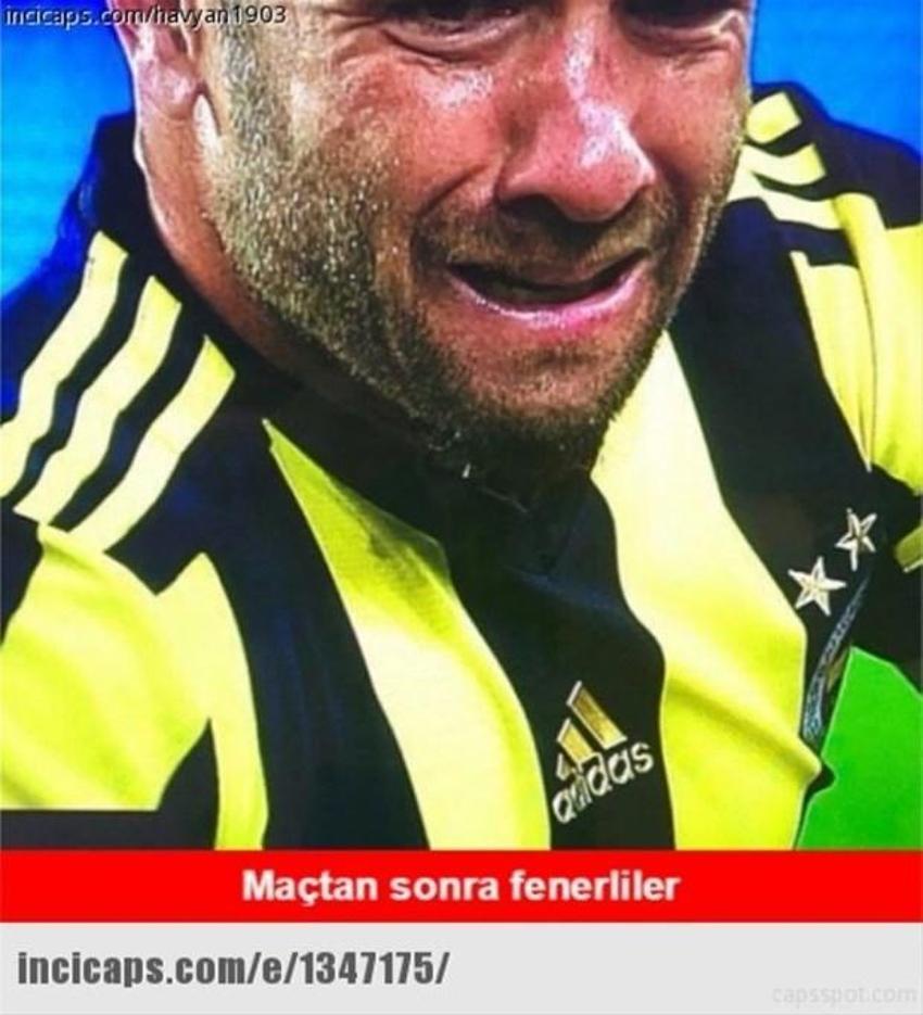 Akhisarspor-Fenerbahçe maçı sonrası Caps'ler