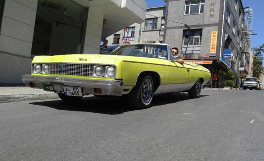1973 model Chevrolet Impala yeniden yollarda