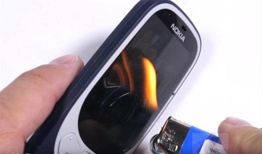 Nokia 3310'un dayanıklılık testi