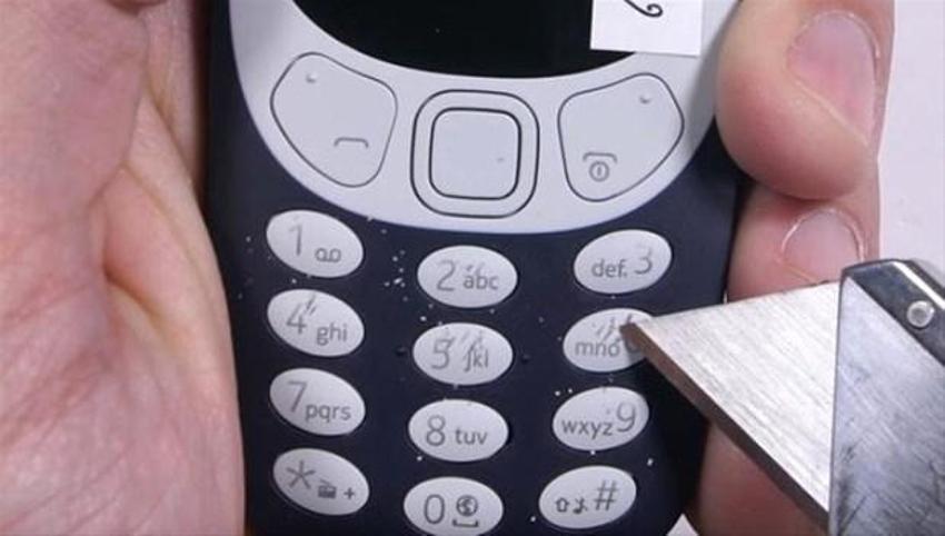 Nokia 3310'un dayanıklılık testi