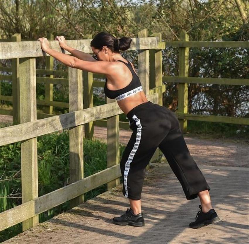 Yazmin Oukhellou
