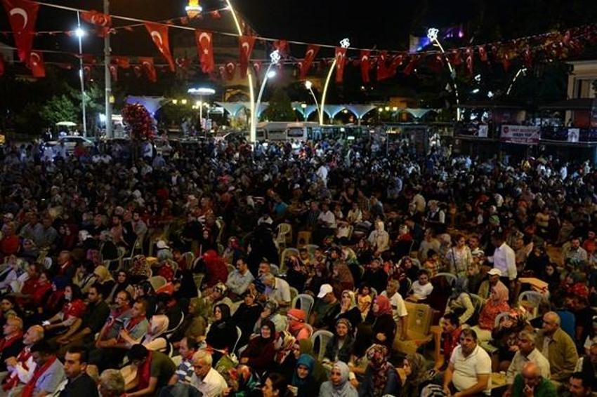 Türkiye 'Demokrasi Nöbeti'nde
