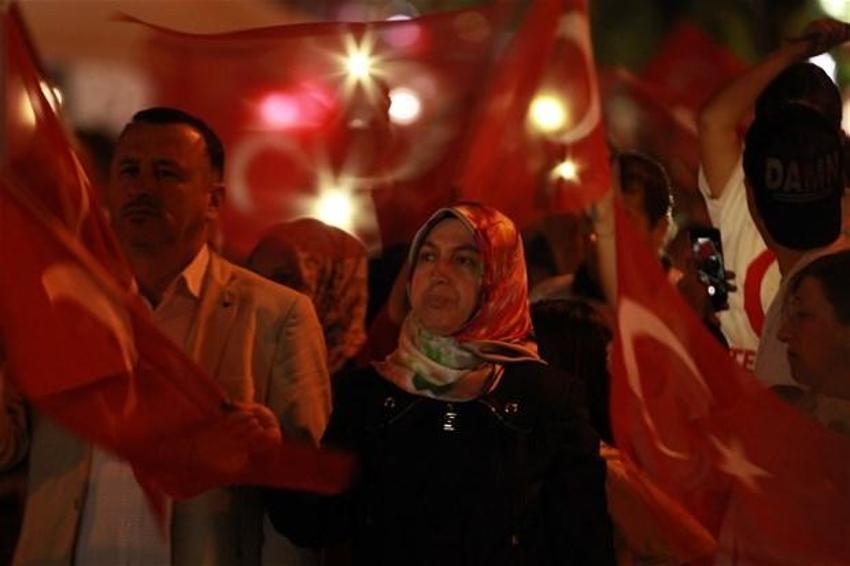 Türkiye 'Demokrasi Nöbeti'nde