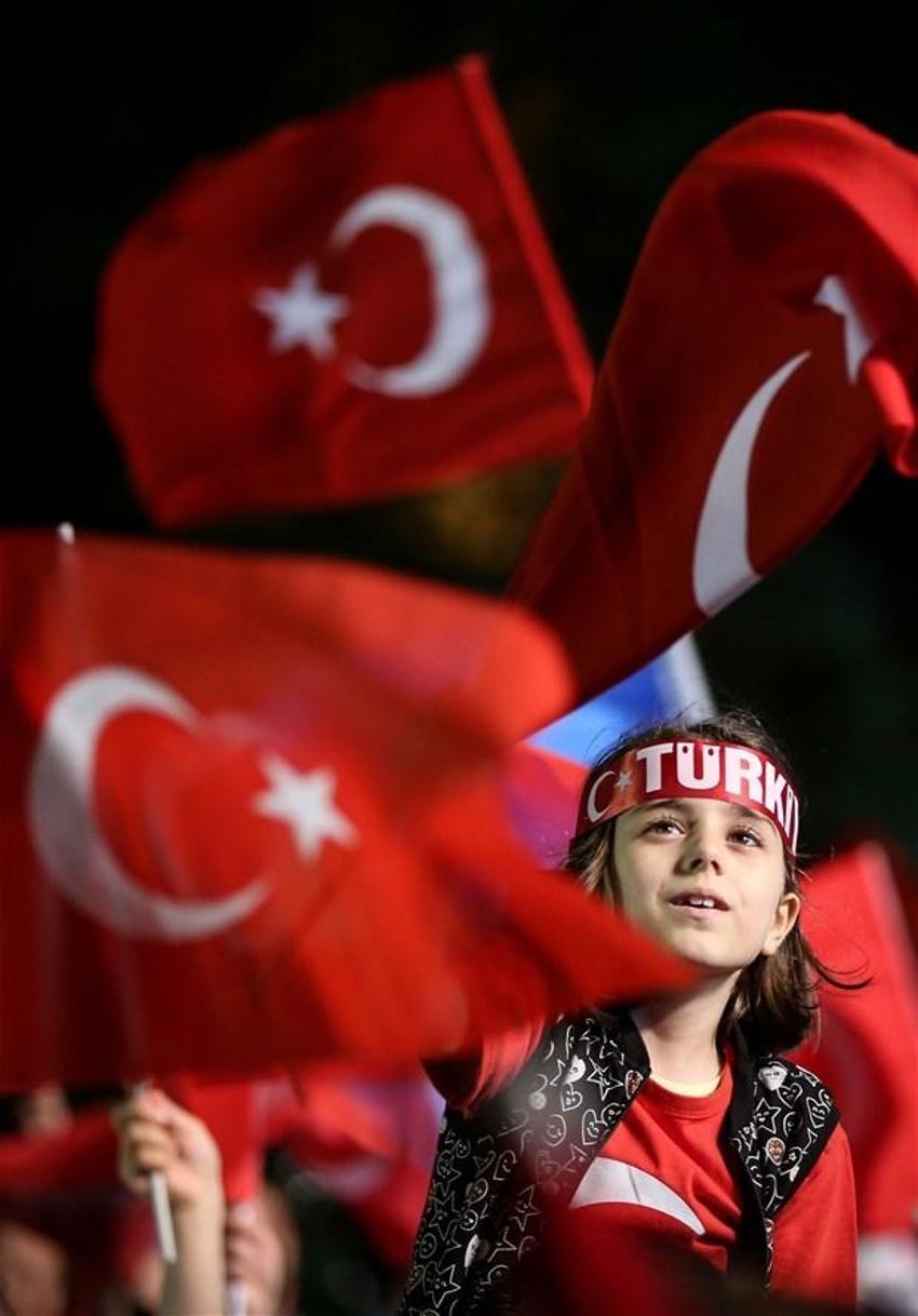 Türkiye 'Demokrasi Nöbeti'nde