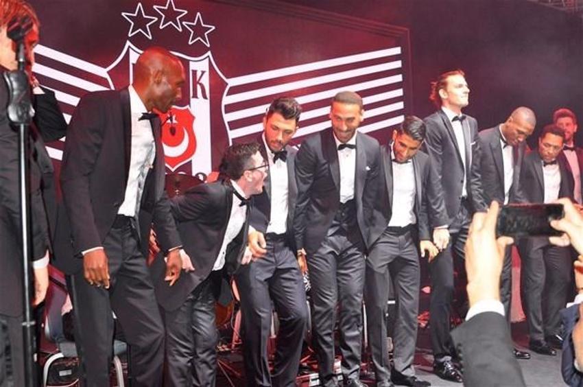 Şampiyonluk balosundan görüntüler