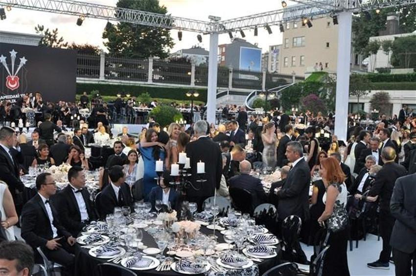 Şampiyonluk balosundan görüntüler
