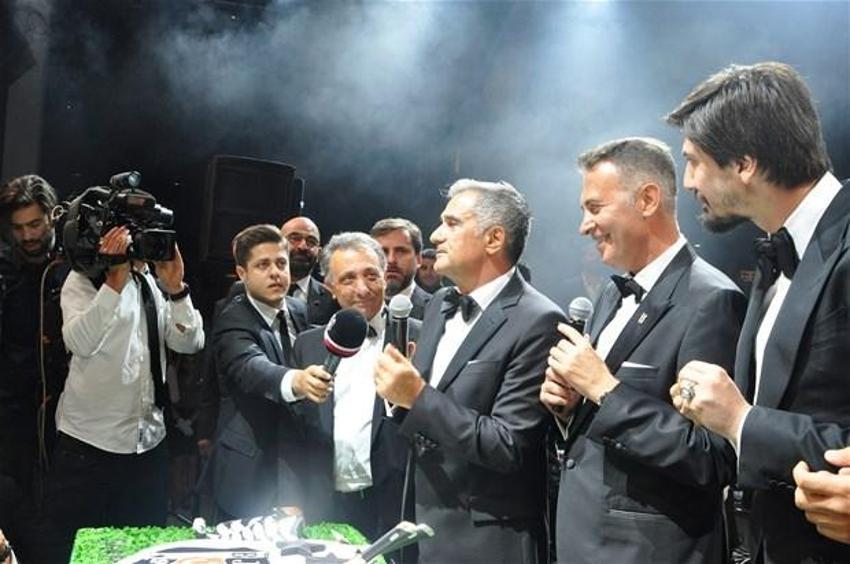 Şampiyonluk balosundan görüntüler