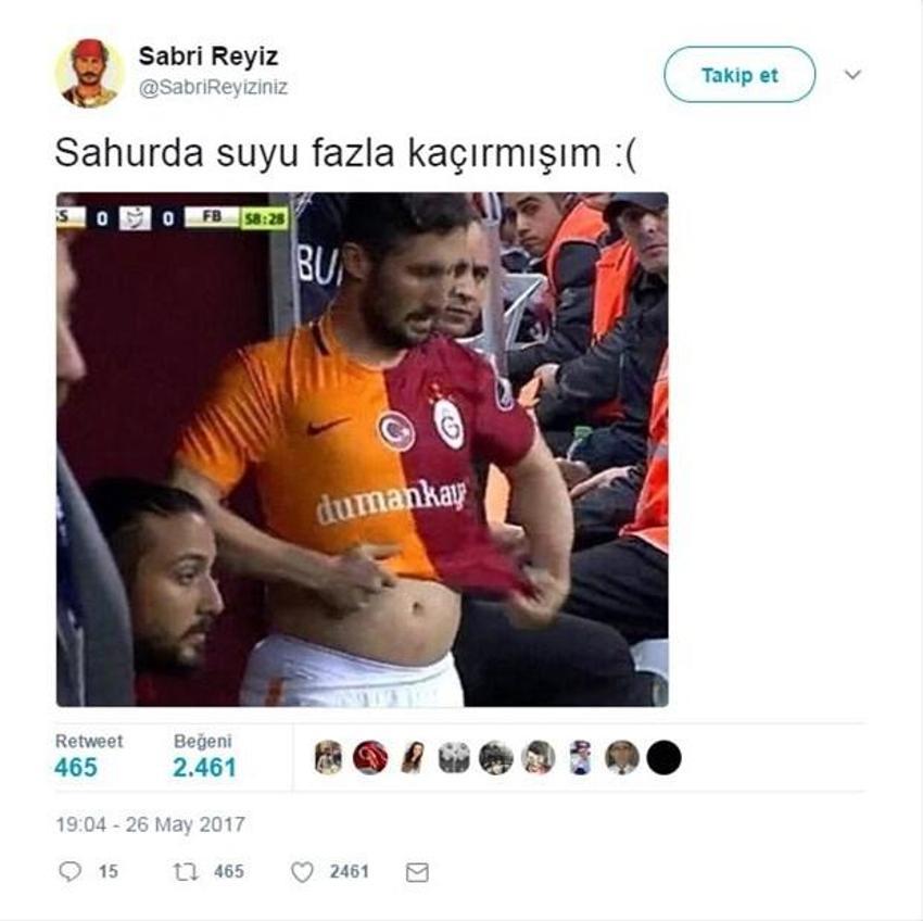 Sabri Reyiz'den Nihat Hatipoğlu'na ilginç soru!
