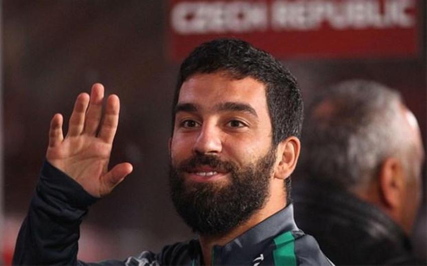 Arda Turan ile Cansel Çördük'ün yazışmaları ortaya çıktı