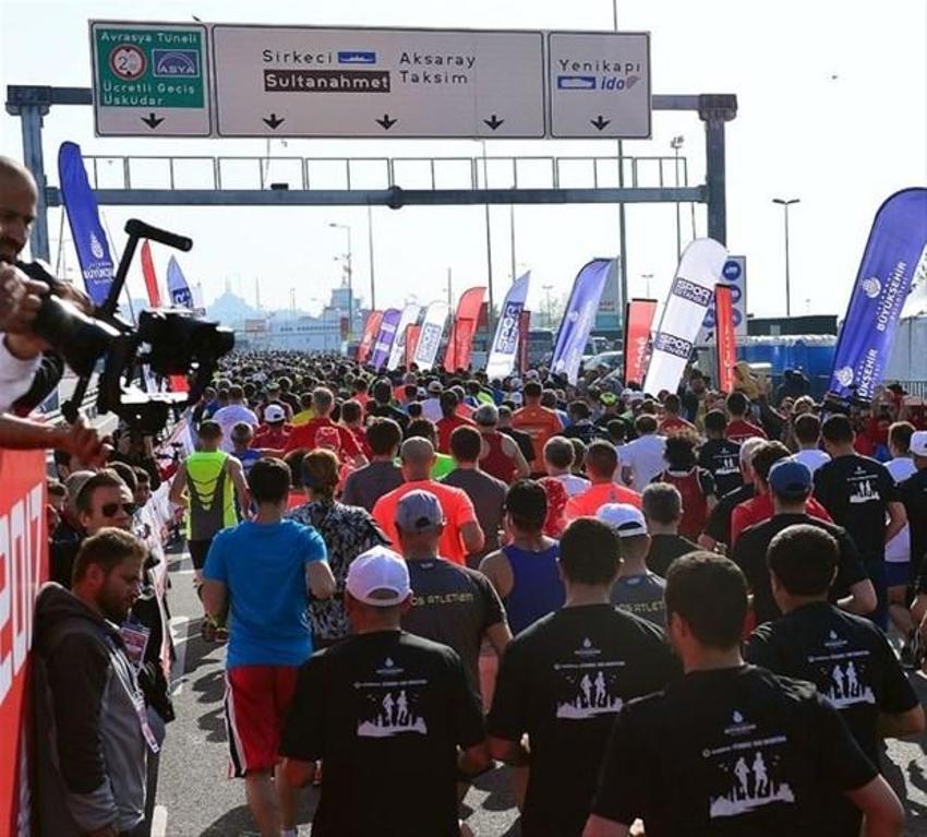 Vodafone İstanbul Yarı Maratonu koşuldu