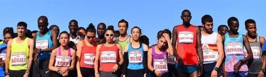 Vodafone İstanbul Yarı Maratonu koşuldu