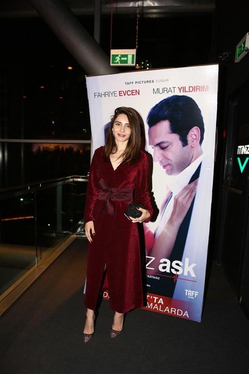 Sonsuz Aşk filminin galası Cinemaximum Kanyon’da yapıldı
