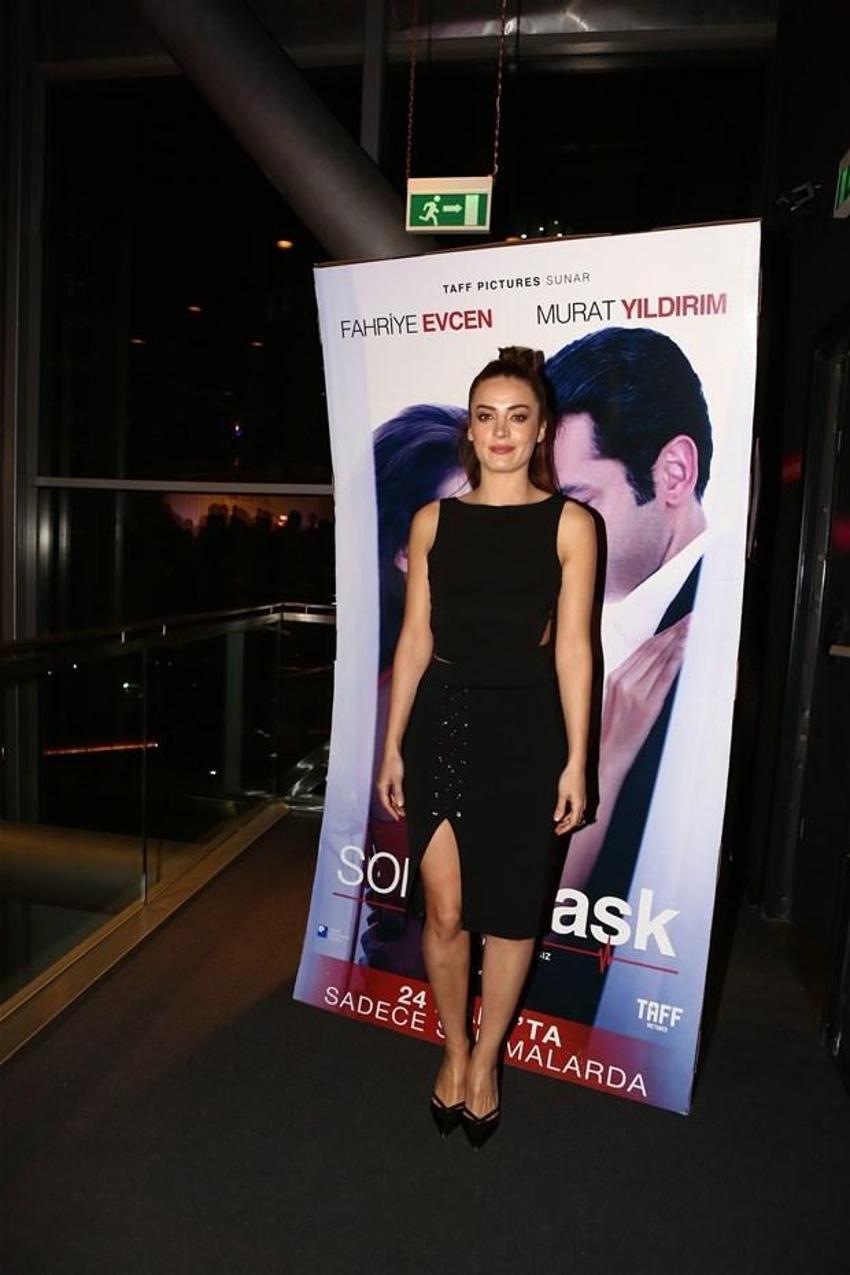 Sonsuz Aşk filminin galası Cinemaximum Kanyon’da yapıldı