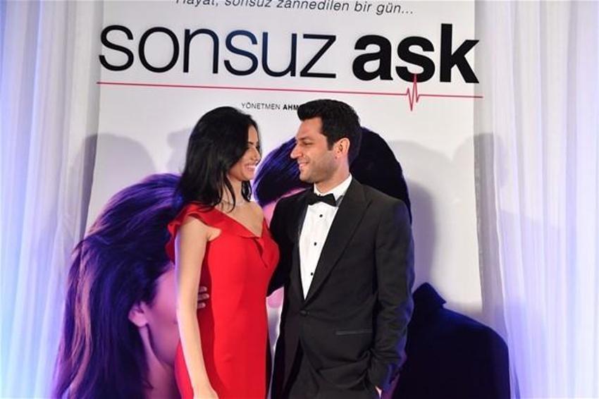 Sonsuz Aşk filminin galası Cinemaximum Kanyon’da yapıldı