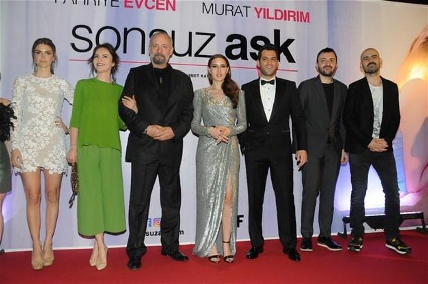 Sonsuz Aşk filminin galası Cinemaximum Kanyon’da yapıldı