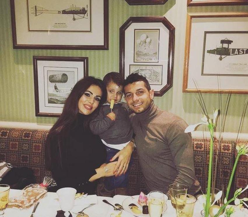 Dzemaili ve eşinden olay kareler