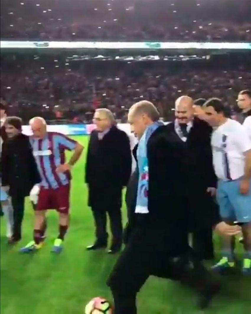 Akyazı Stadı resmen açıldı!