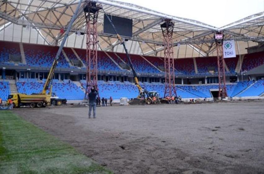 Akyazı Stadı açılıyor