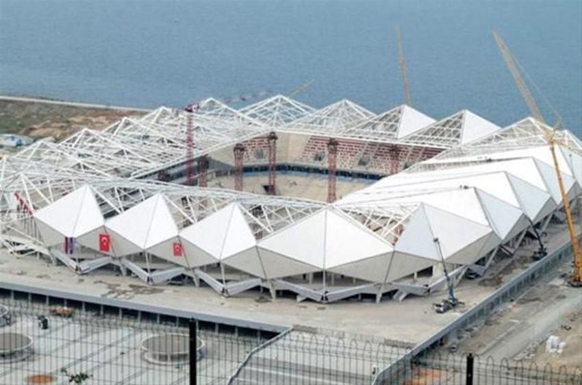 Akyazı Stadı açılıyor