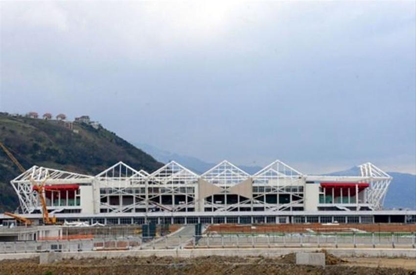 Akyazı Stadı açılıyor