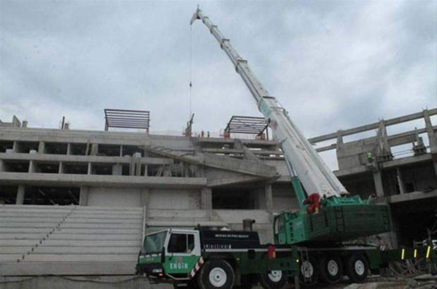 Akyazı Stadı açılıyor