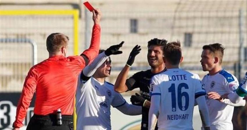 Eski Galatasaraylı Barış Özbek çıldırdı!