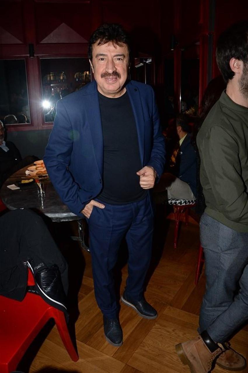 Banu Zorlu'dan çoraplı tanıtım