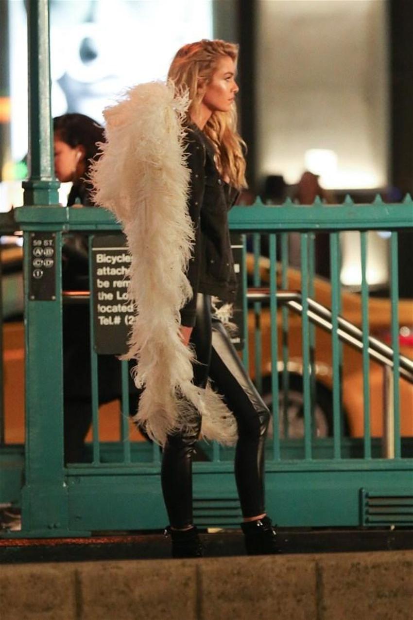 Stella Maxwell