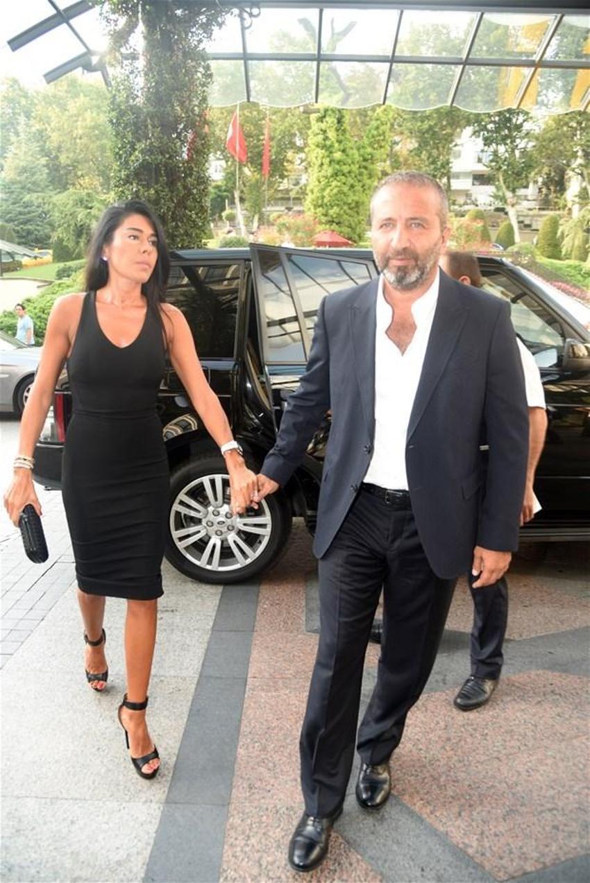 Cem Hakko kızını evlendirdi
