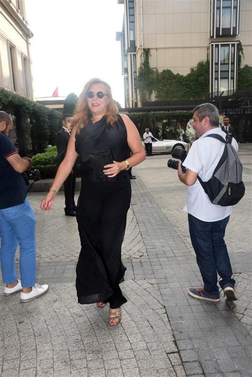 Cem Hakko kızını evlendirdi