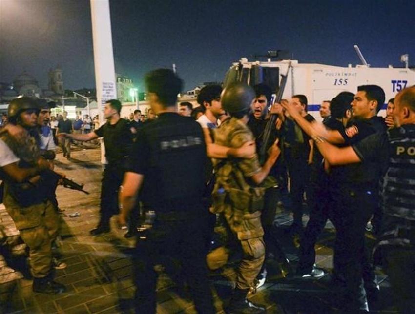 Demokrasi nöbetleri ve Yenikapı mitingi sonrası ilk araştırma