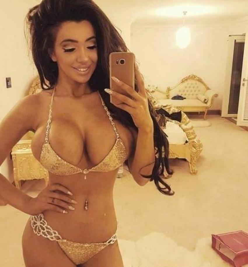 Chloe Khan