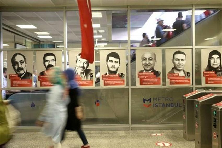 Milyonlar demokrasi için Yenikapı'nın yolunu tuttu
