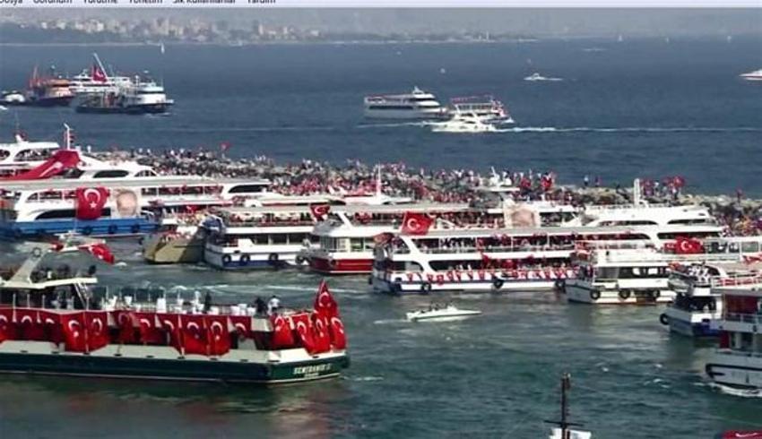 Milyonlar demokrasi için Yenikapı'nın yolunu tuttu