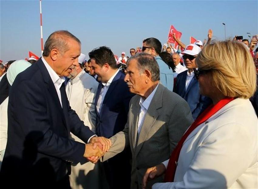 Milyonlar demokrasi için Yenikapı'nın yolunu tuttu