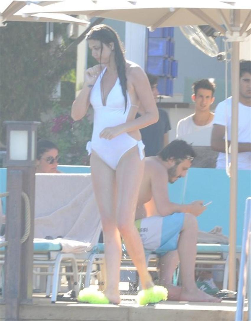 Bembeyaz Seda Tosun