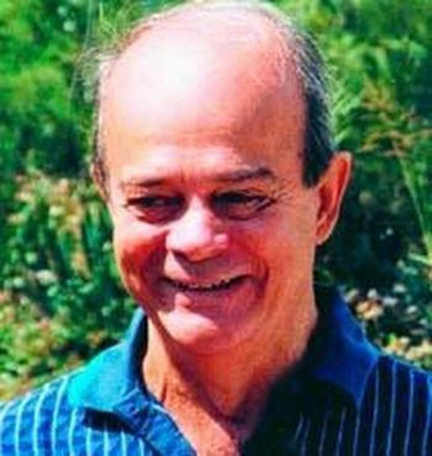 Turgay Şeren kimdir?